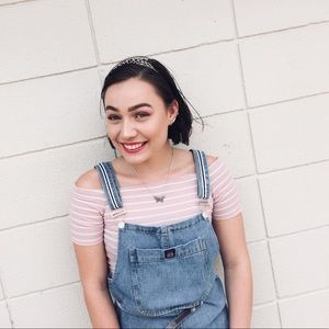 Meet your Posher, Hailey